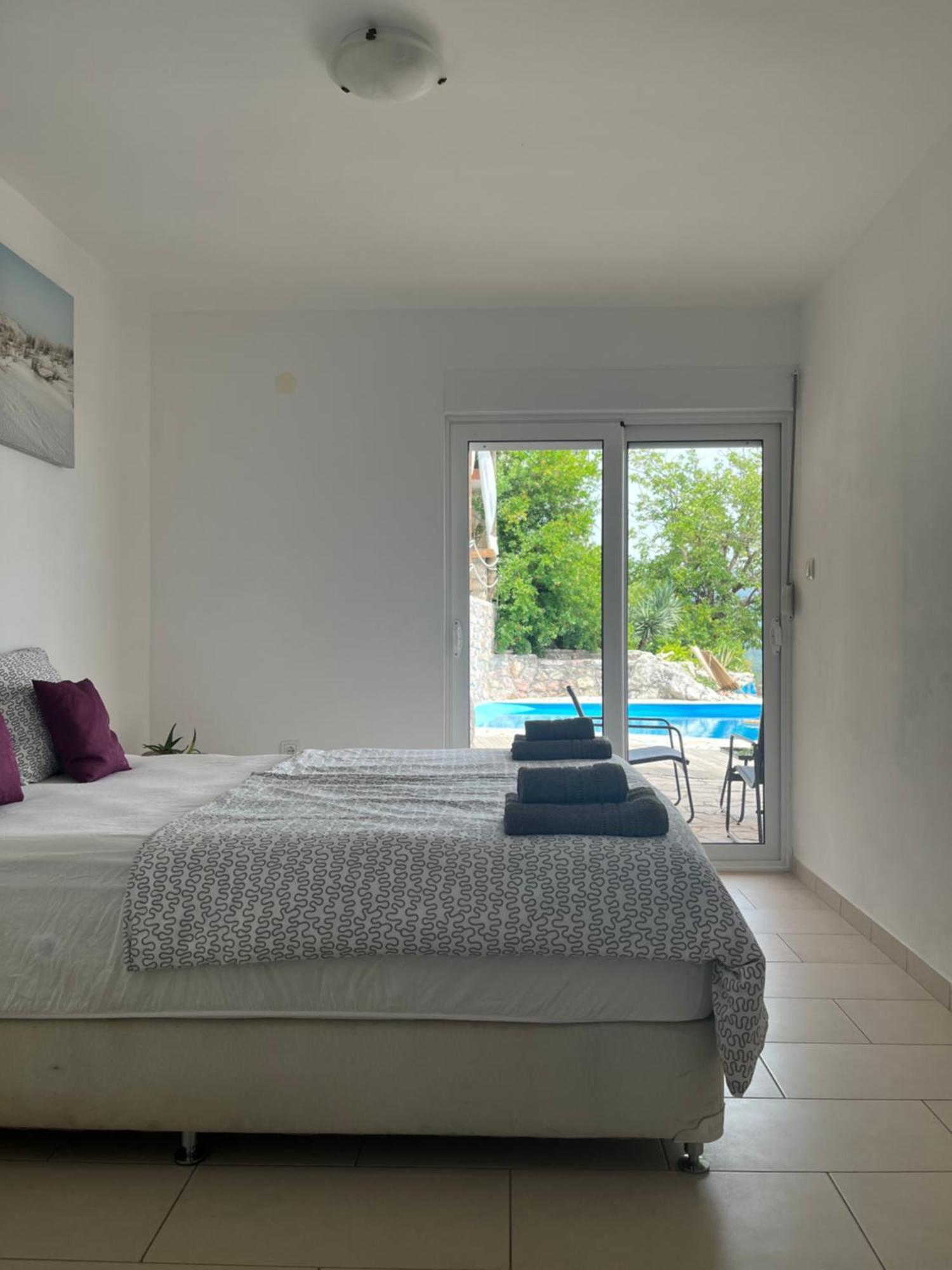 Apartments Bonaca Будва Екстериор снимка
